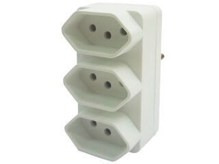 Plugue 2P+T 3 Saídas Preto Interneed 10A